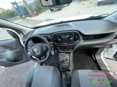 Trinacria Autoveicoli S.r.l. Autocarro Camion Furgone Fiat Doblo frigo frcx 1.3 m. jet 2016 (8)
