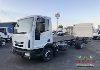 Trinacria Autoveicoli S.r.l. Autocarro Camion Furgone Acireale Catania Iveco 100E18 telaio pneumatico 2010