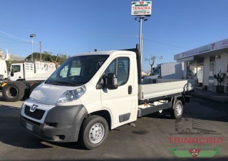 Trinacria Autoveicoli S.r.l. Autocarro Camion Furgone Peugeot Boxer cassone fisso 2011