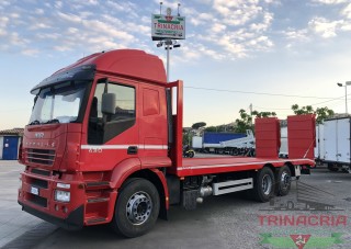 Trinacria Autoveicoli S.r.l. Autocarro Camion Furgone Iveco 260S43 3 assi pianale con rampe idrauliche 2004