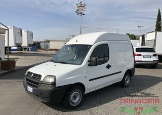 Trinacria Autoveicoli S.r.l. Autocarro Camion Furgone Fiat Doblo 1.9 d tetto alto 2003