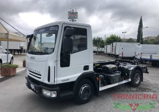 Trinacria Autoveicoli S.r.l. Autocarro Camion Furgone Iveco 100E18 scarrabile anno 2007