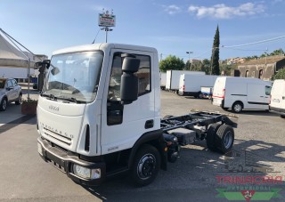 Trinacria Autoveicoli S.r.l. Autocarro Camion Furgone Iveco 60E16 telaio anno 2009