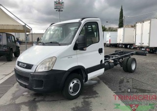 Trinacria Autoveicoli S.r.l. Autocarro Camion Furgone IVECO Daily 35C13 Telaio 3.750 euro 4 - 2011