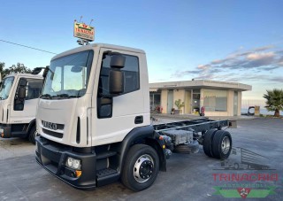 Trinacria Autoveicoli S.r.l. Autocarro Camion Furgone Iveco 120E22 telaio 2009