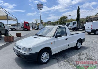 Trinacria Autoveicoli S.r.l. Autocarro Camion Furgone Skoda Pick up 1.9d
