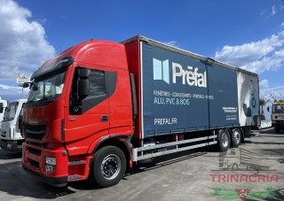 Trinacria Autoveicoli S.r.l. Autocarro Camion Furgone Iveco 260S42 cassone con centina e telo 3 ASSI 10.2013
