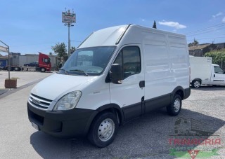 Trinacria Autoveicoli S.r.l. Autocarro Camion Furgone Iveco Daily 35S10 Furgone CH2 2008