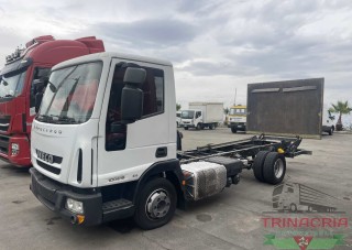 Trinacria Autoveicoli S.r.l. Autocarro Camion Furgone Iveco Eurocargo 100E19 TELAIO anno 2015